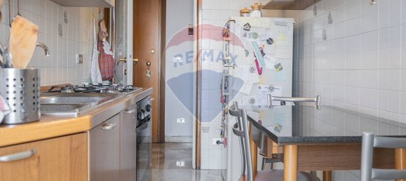 2 غرف نوم شقة في Cinisello Balsamo, Italy رقم 270494 15