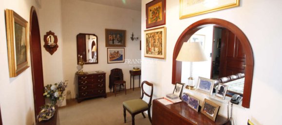 Apartamento de 2 dormitorios en Sliema, Malta No. 9567 6