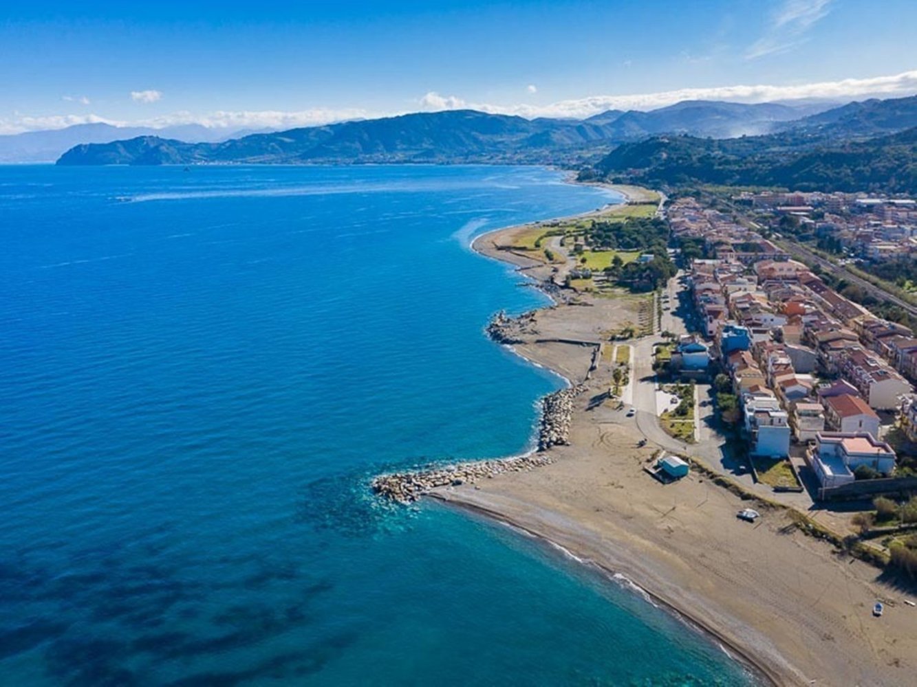 3-salle Appartement à Gioiosa Marea, Italy No. 47905