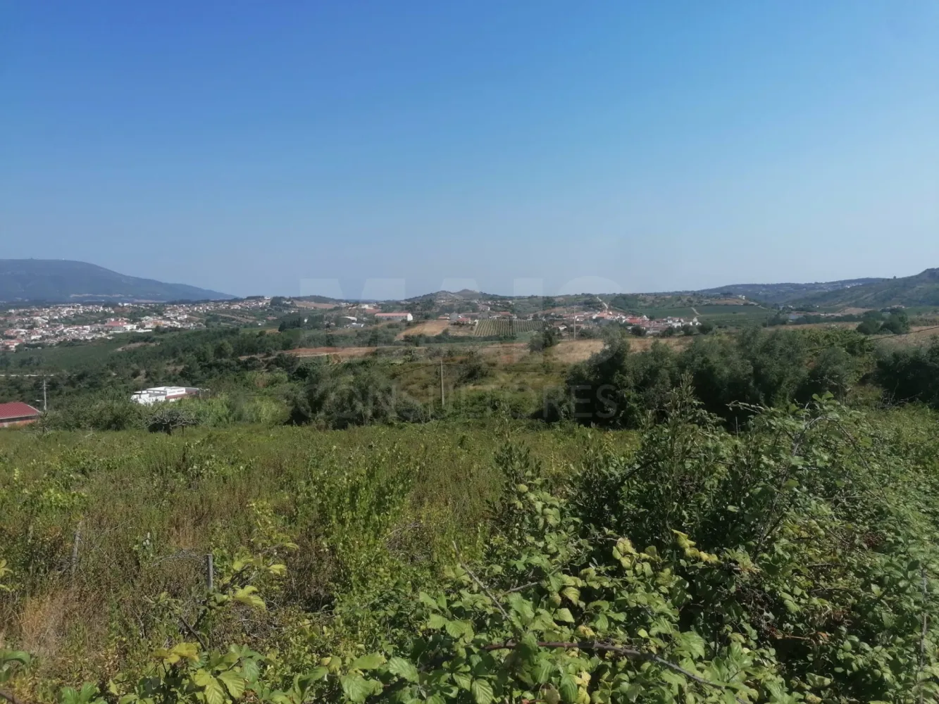 14800m² Land in Alenquer, Portugal No. 305985