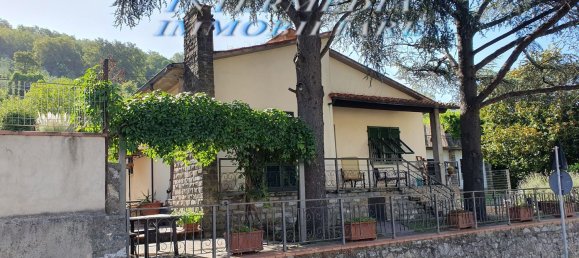 Вилла с 6 спальнями в Риньяно суль Арно, Италия № 323879 34