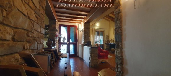 Вилла с 6 спальнями в Риньяно суль Арно, Италия № 323879 16