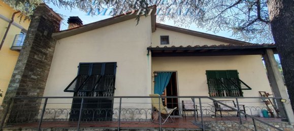 Вилла с 6 спальнями в Риньяно суль Арно, Италия № 323879 40