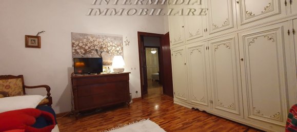 Вилла с 6 спальнями в Риньяно суль Арно, Италия № 323879 33