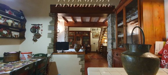 Вилла с 6 спальнями в Риньяно суль Арно, Италия № 323879 15