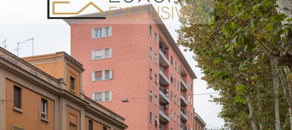 3 rooms Apartment in Rome, Italy No. 168012 16