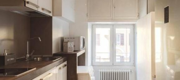 3 rooms Apartment in Rome, Italy No. 168012 8