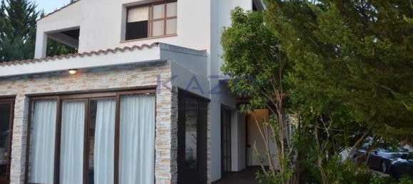 4 bedrooms House in Laneia, Cyprus No. 16656 3