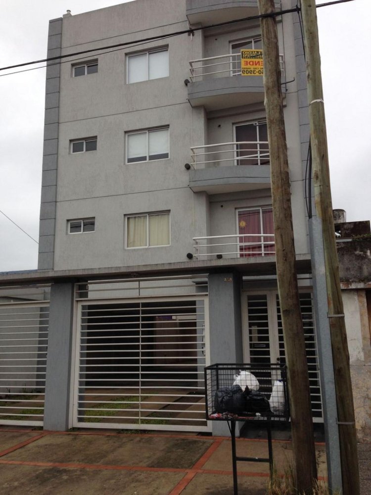 Estudio en Morón, Argentina No. 53730