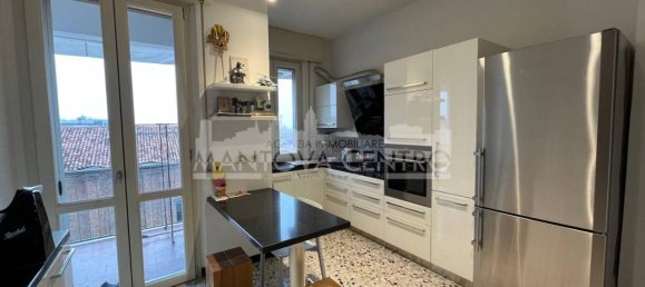 5-salle Penthouse à Mantua, Italy No. 246664 3