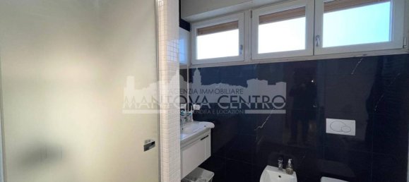 5-salle Penthouse à Mantua, Italy No. 246664 15