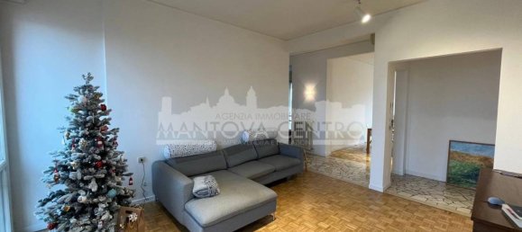 5-salle Penthouse à Mantua, Italy No. 246664 7