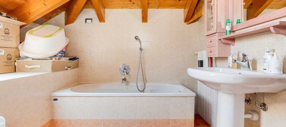 3 Schlafzimmer Doppelhaus in Rescaldina, Italy, Nr. 360691 19