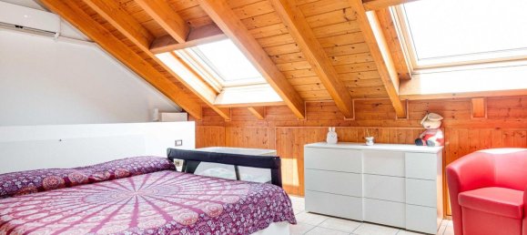 3 Schlafzimmer Doppelhaus in Rescaldina, Italy, Nr. 360691 16