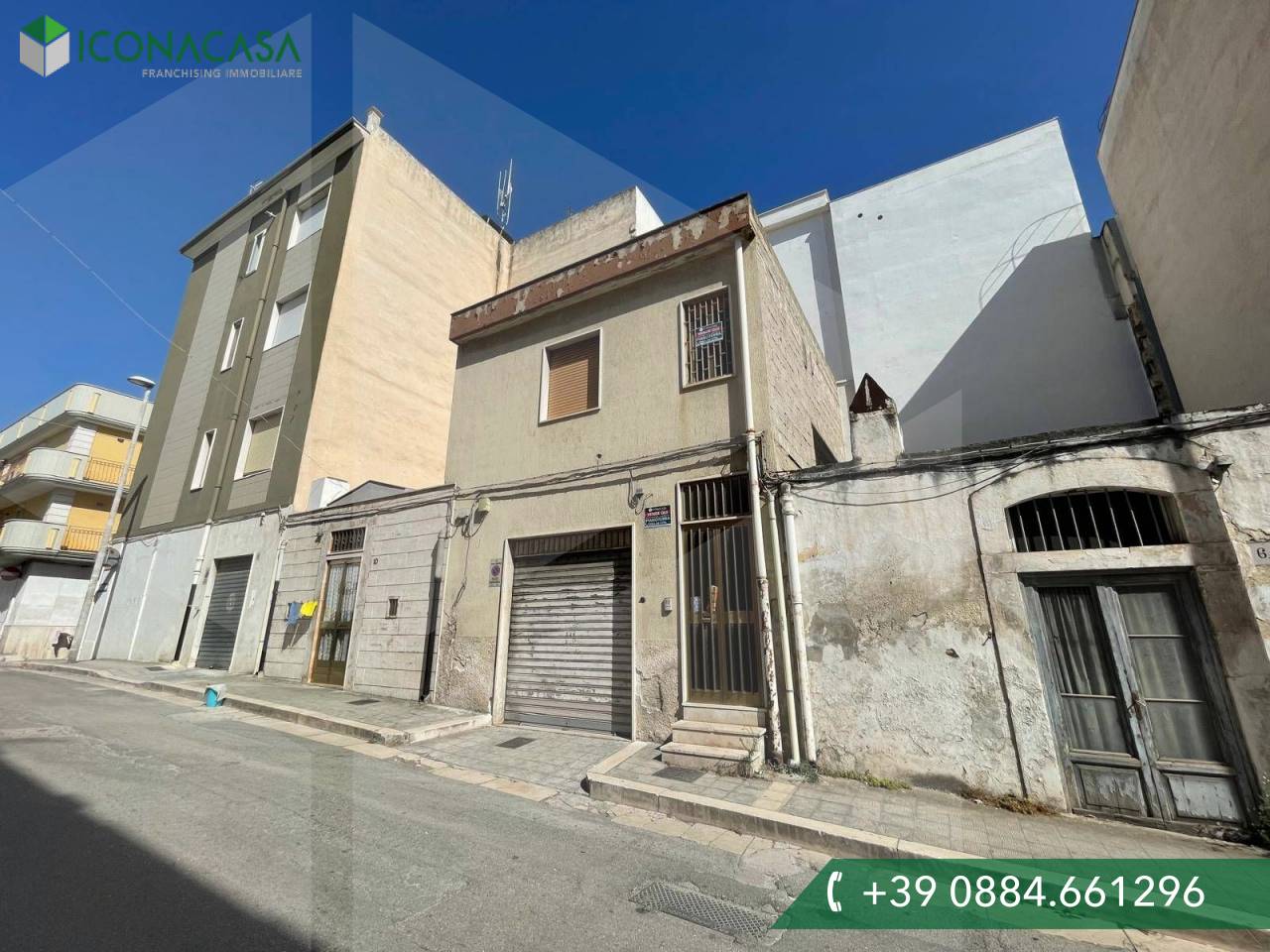 Estudio en Manfredonia, Italy No. 31389