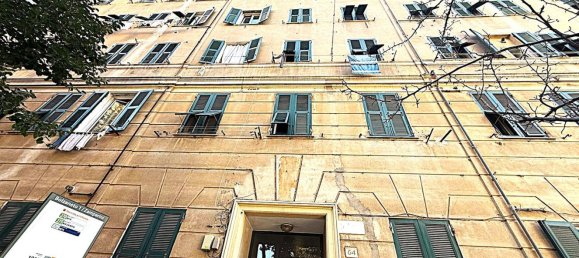3-Zimmer Wohnung in Genoa, Italy, Nr. 282417 2