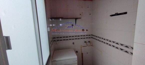 Apartamento de 3 dormitorios en Porcuna, Spain No. 28508 12