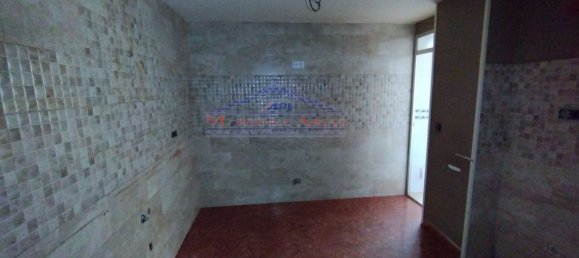 Apartamento de 3 dormitorios en Porcuna, Spain No. 28508 7