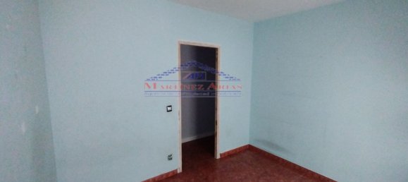 Apartamento de 3 dormitorios en Porcuna, Spain No. 28508 30