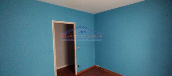 Apartamento de 3 dormitorios en Porcuna, Spain No. 28508 26