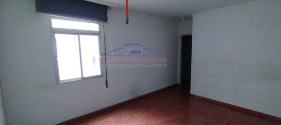 Apartamento de 3 dormitorios en Porcuna, Spain No. 28508 36