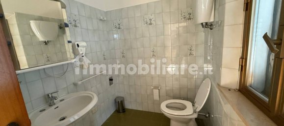 5 rooms Building in Castiglione del Lago, Italy No. 138068 20