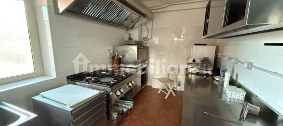 5 rooms Building in Castiglione del Lago, Italy No. 138068 32