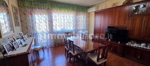 2 bedrooms Apartment in Parma, Italy No. 371286 7