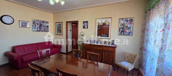 2 bedrooms Apartment in Parma, Italy No. 371286 8