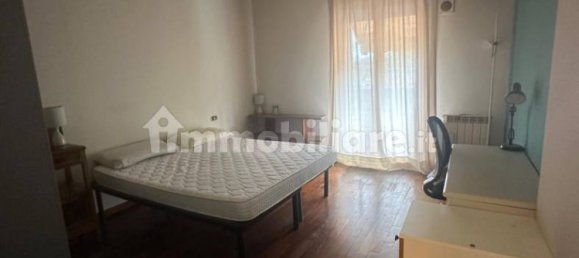 3 bedrooms Apartment in Siena, Italy No. 291655 2