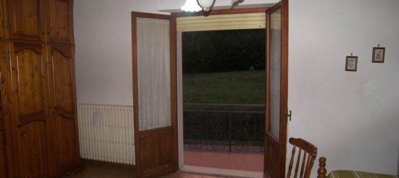 3 Schlafzimmer Haus in Sinalunga, Italy, Nr. 60939 6