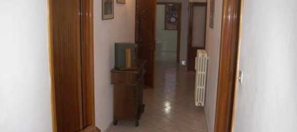 3 Schlafzimmer Haus in Sinalunga, Italy, Nr. 60939 3