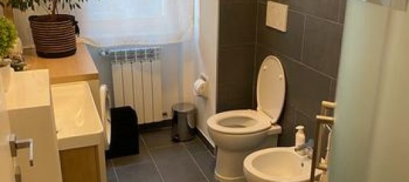 4 rooms Apartment in Piacenza, Italy No. 261568 3