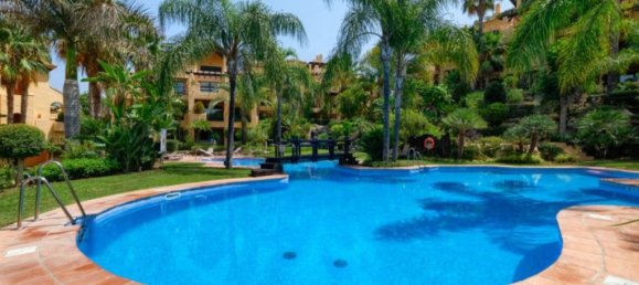 3 bedrooms Penthouse in Estepona, Spain No. 35434 30