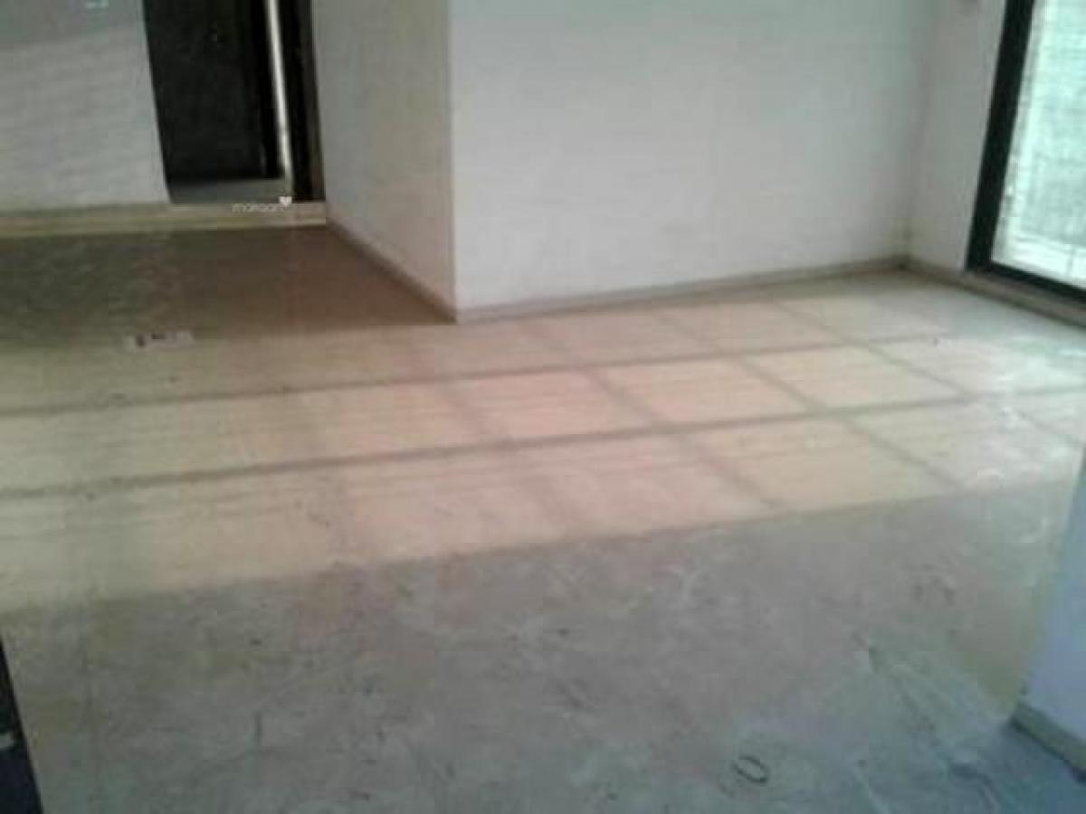 2 bedrooms House in Mumbai, India No. 25110