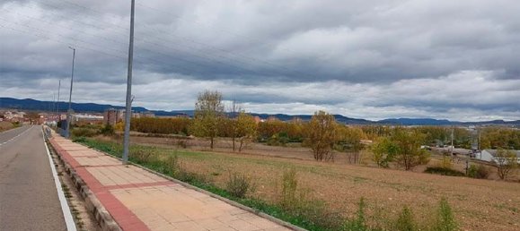Grundstück in Miranda de Ebro, Spain 7684m², Nr. 65886 6