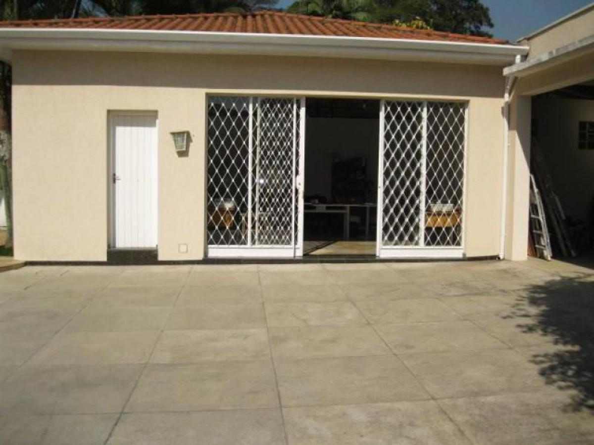 Casa de 4 dormitorios en Sao Paulo, Brazil No. 486109