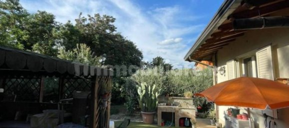 3 bedrooms Villa in Bastia Umbra, Italy No. 108988 20
