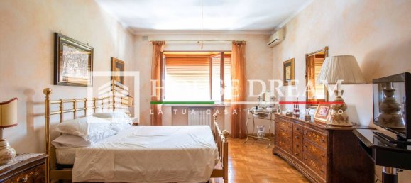 3 bedrooms Apartment in Rome, Italy No. 321428 29