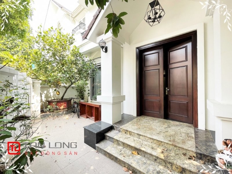 4 bedrooms Villa in Long Bien, Vietnam No. 609