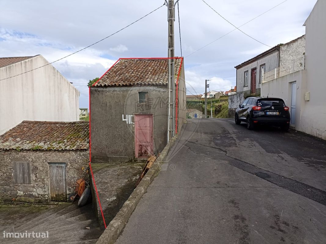 1 bedroom House in Nordeste, Portugal No. 27301