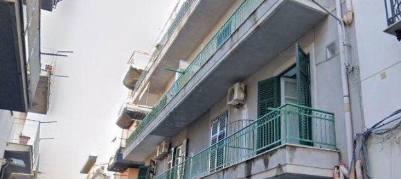 3 rooms Apartment in Bagheria, Italy No. 103583 2
