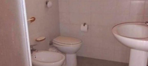 3 rooms Apartment in Bagheria, Italy No. 103583 11