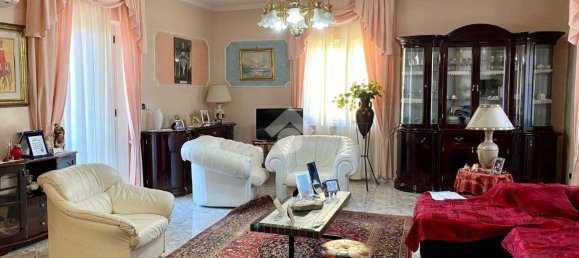 Villa T5 em Sessa Aurunca, Italy N.º 149628 7