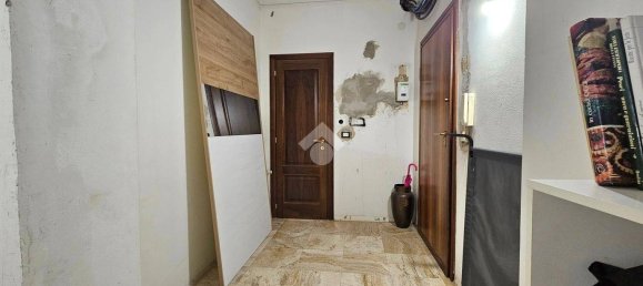 2 bedrooms Apartment in Genoa, Italy No. 352359 7