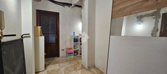 2 bedrooms Apartment in Genoa, Italy No. 352359 8