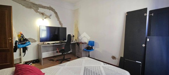 2 bedrooms Apartment in Genoa, Italy No. 352359 4
