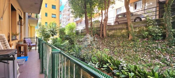 2 bedrooms Apartment in Genoa, Italy No. 352359 19