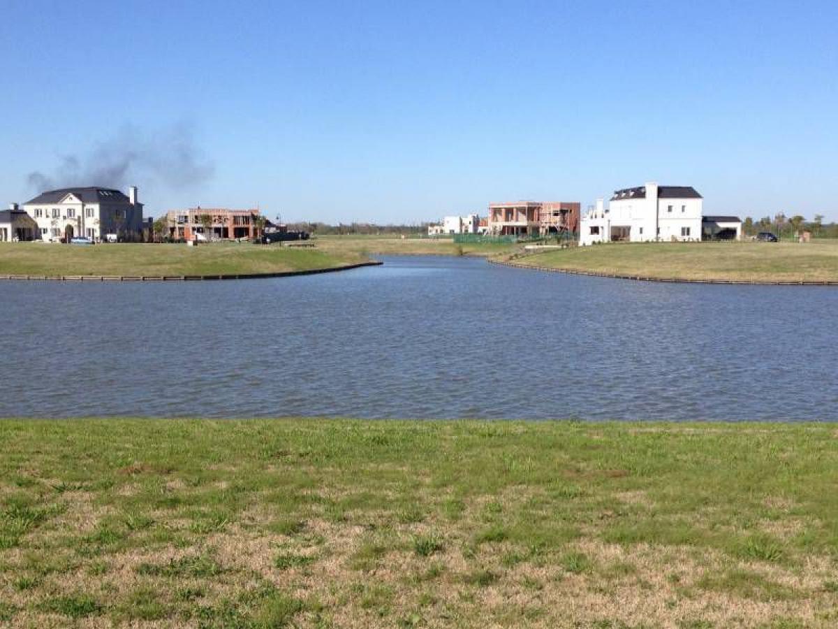  Land in Tigre, Argentina No. 43499