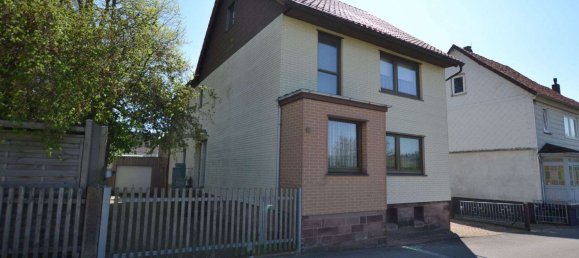 7 rooms Townhouse in Holzminden, Germany No. 182702 2